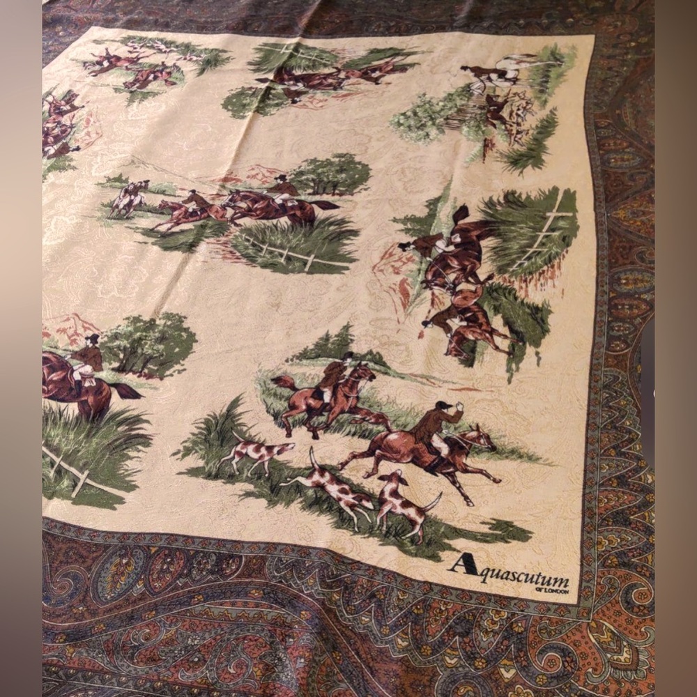 Aquascutum of London scarf. EUC.
